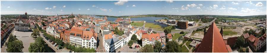 Blick von der Petrikirche
