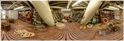 Vorpiek und Kettenfallrohre